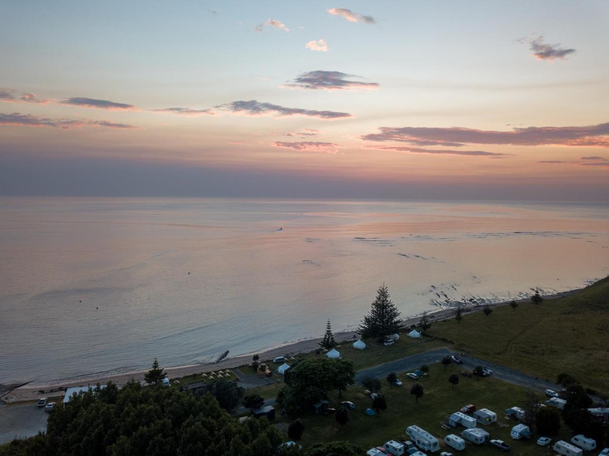 Hôtel Tatapouri Bay à Gisborne Extérieur photo