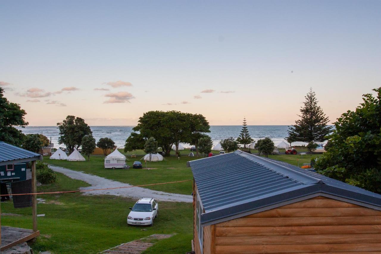 Hôtel Tatapouri Bay à Gisborne Extérieur photo